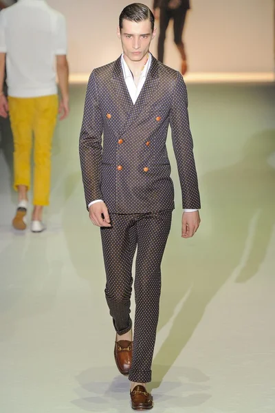 Look 6